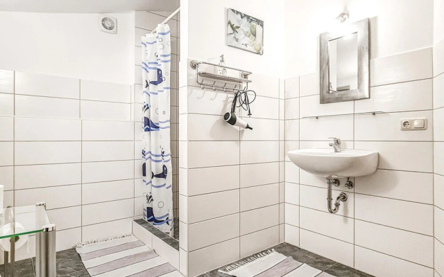 Amazing Apartment in Ribnitz-damgarten With 2 Bedrooms and Wifi