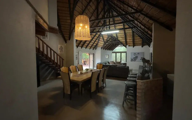 Singwe Private Safari lodge