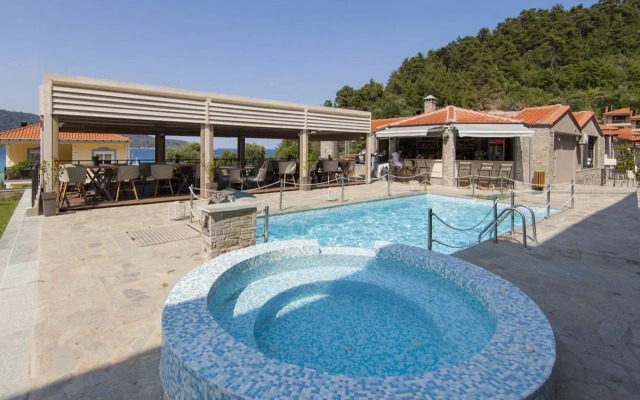 Ntinas Filoxenia Hotel & Spa