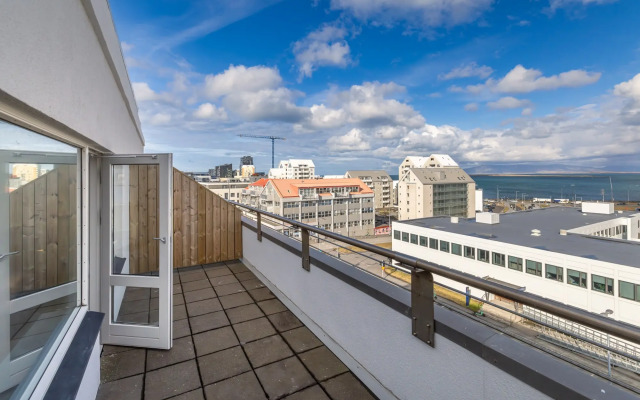 Hlemmur Suites