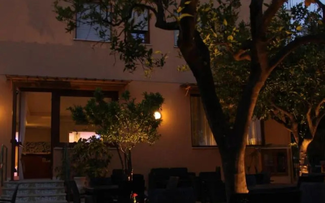 Hotel Leone