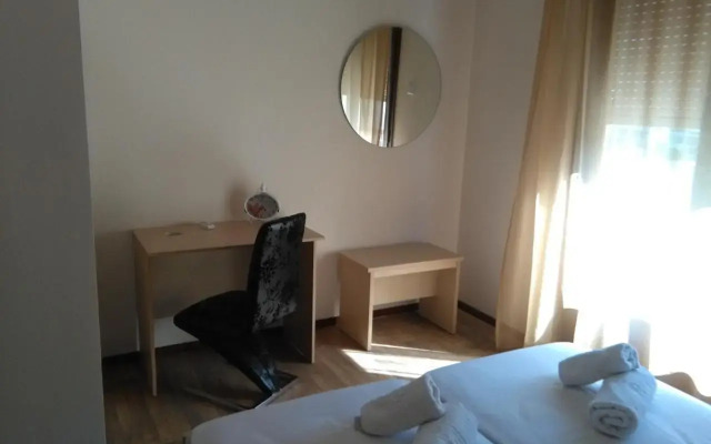 Olena House