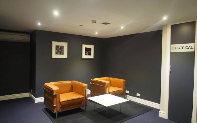 Sydney Airport Suites