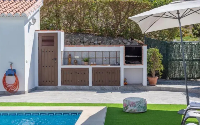 Cortijo Entre Pueblos Competa by Ruralidays