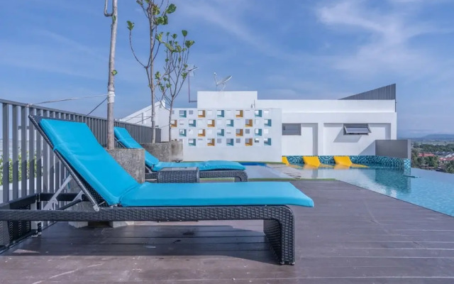 Oyo Home 89600 Marvelous 3Br Imperio