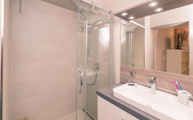 Senator Flats - Paulus