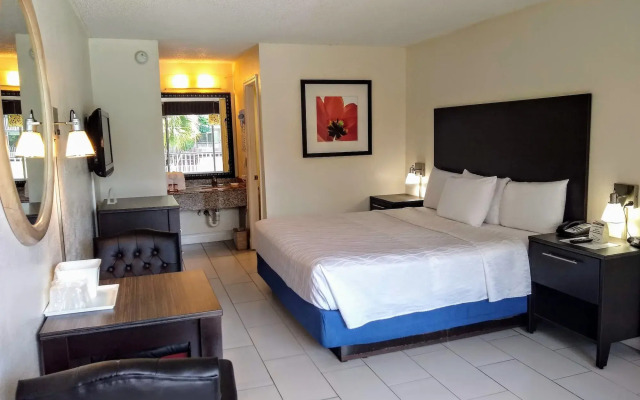 Red Carpet Inn Airport and Cruise Port Hotel Fort Lauderdale