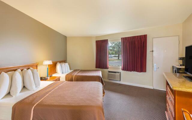 Travelodge by Wyndham Santa Rosa Wine Country
