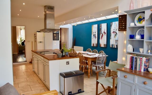 Spacious 3 Bedroom Family Home