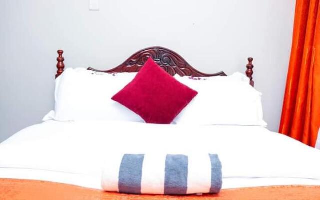 JumuStay Furnished Studio in Coral Bells Apartment