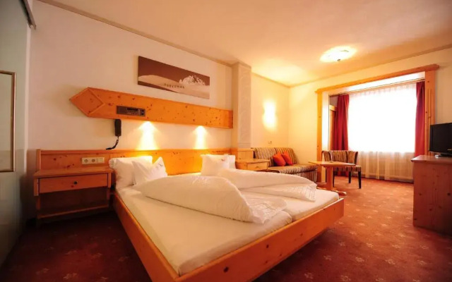 Hotel Toni
