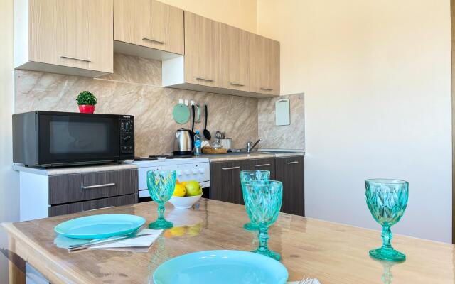 Welcome Home (Velkom Home) on Boris Pasternak street 33k1