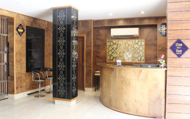 OYO Premium Karnal Club