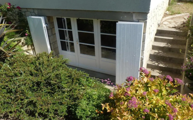 logement à 50 m de la mer !