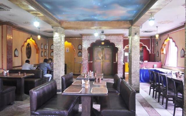 OYO Premium Old Gurgaon