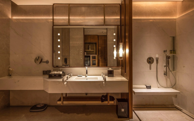 InterContinental Tianjin Yujiapu Hotel & Residences by IHG
