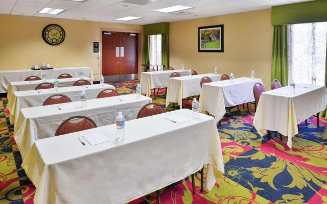 Hampton Inn Waynesboro/Stuarts Draft