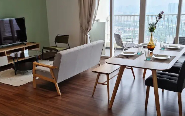 Una Residence By Maya