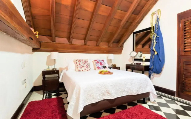 Casa San Pedro -exclusive 3BR Colonial Apartment in Old City by - Apartment in Cartagena - Photo 5