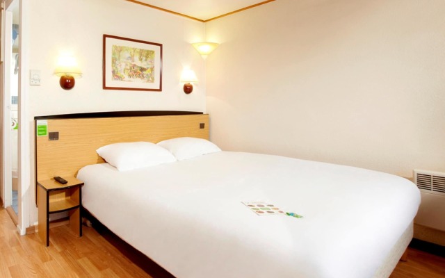 Hotel Campanile Livry Gargan