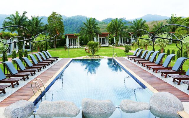 Khaolak Mountain View