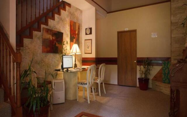 Lokahi Lodge