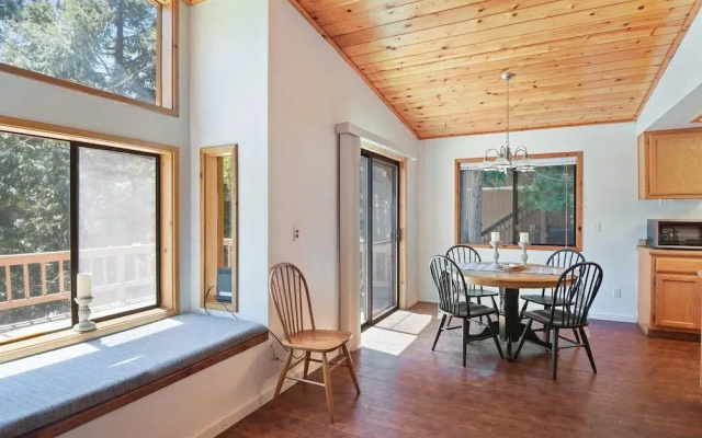 Palisades Point Prime Location!