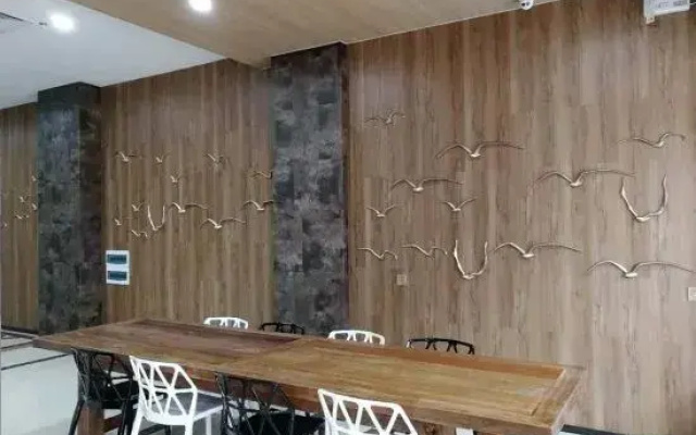 Diya Hotel