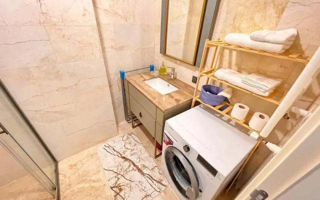 G Tower Residence Luxury Apartment