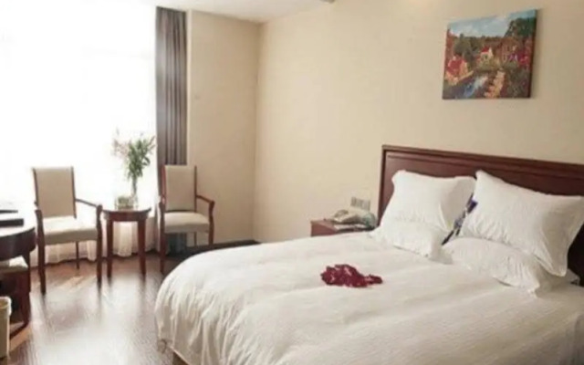 GreenTree Inn Neimenggu Tongliao Railway Station Jianguo Road Express Hotel