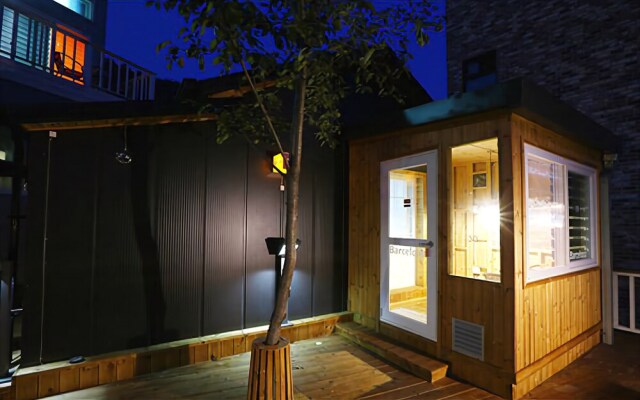 Hongchen Nix Pension