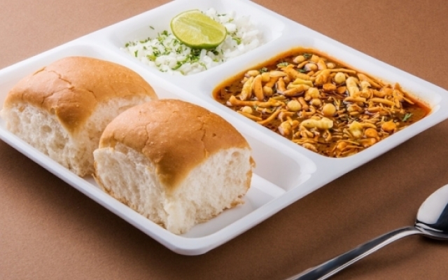 OYO 40635 Hotel Shloka