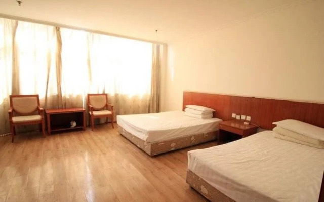 Yantai Fuhai Express Hotel
