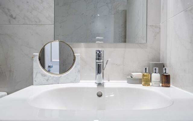The Cadogan Suite Next to Sloane Square