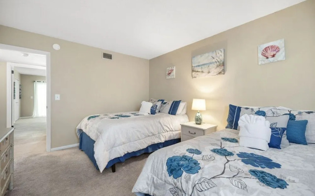 Starboard Light by VTrips