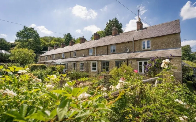 Plum Guide - Rollright Retreat