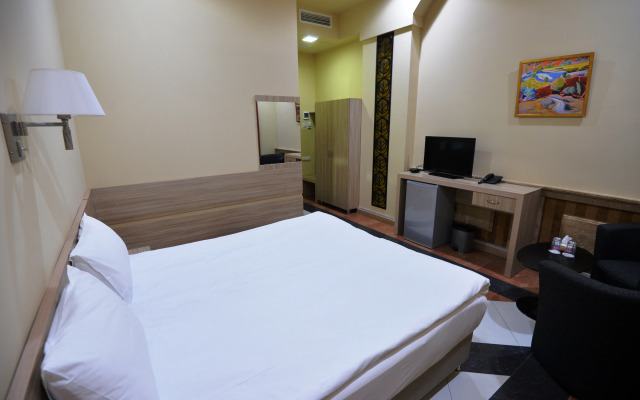 Deluxe Hotel Yerevan