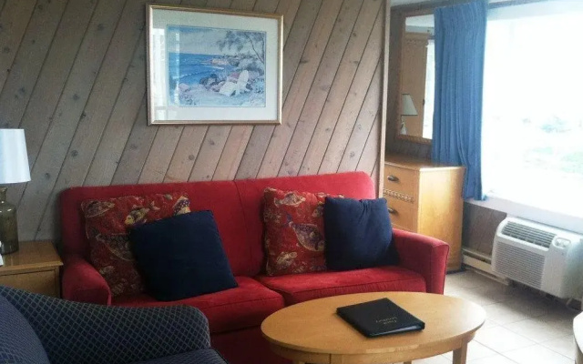 Mariner's Point Resort