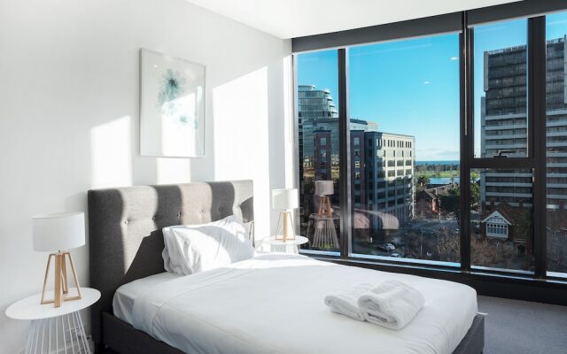 DreamHost Apartments at Parque
