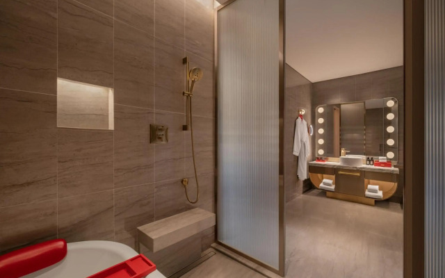 W Macau - Studio City