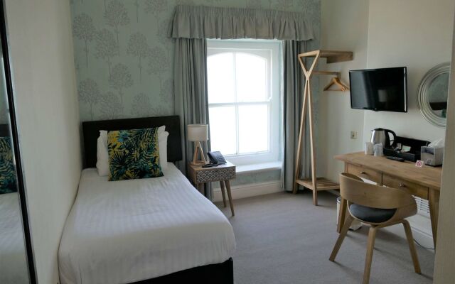 Cae Mor Hotel