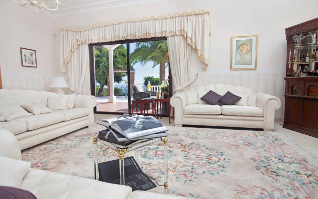Villa las Flores