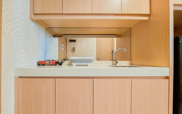 Nice And Modern Studio At Tree Park City Cikokol Apartment