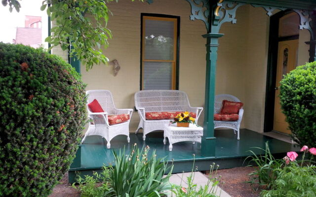 Legacy House Bed and Breakfast