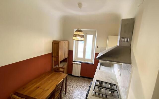 Appartamento a 6 minuti da Acquario e Stazione