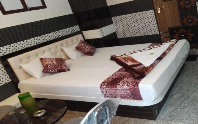 Hotel Mamnani
