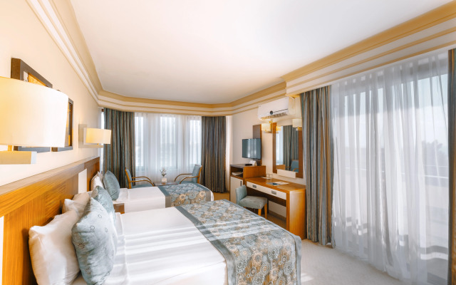 Villa Side Hotel