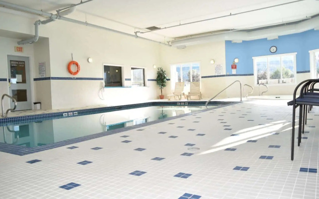 Ramada Limited Golden