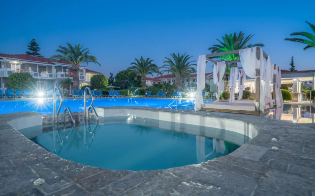 Golden Sun Hotel