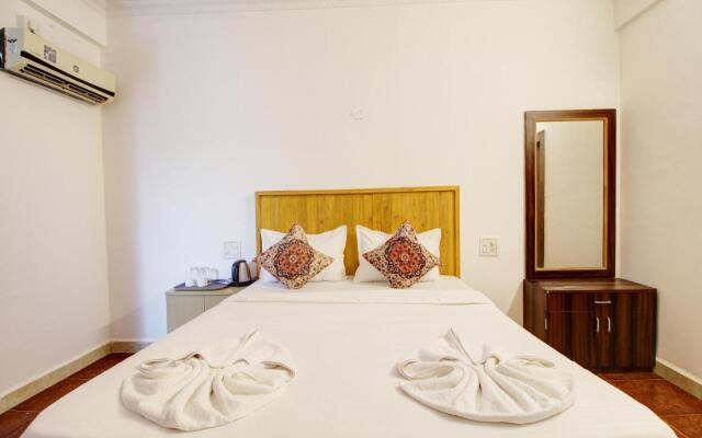 Hotel Pleasure Inn near Turtle Beach, Morjim